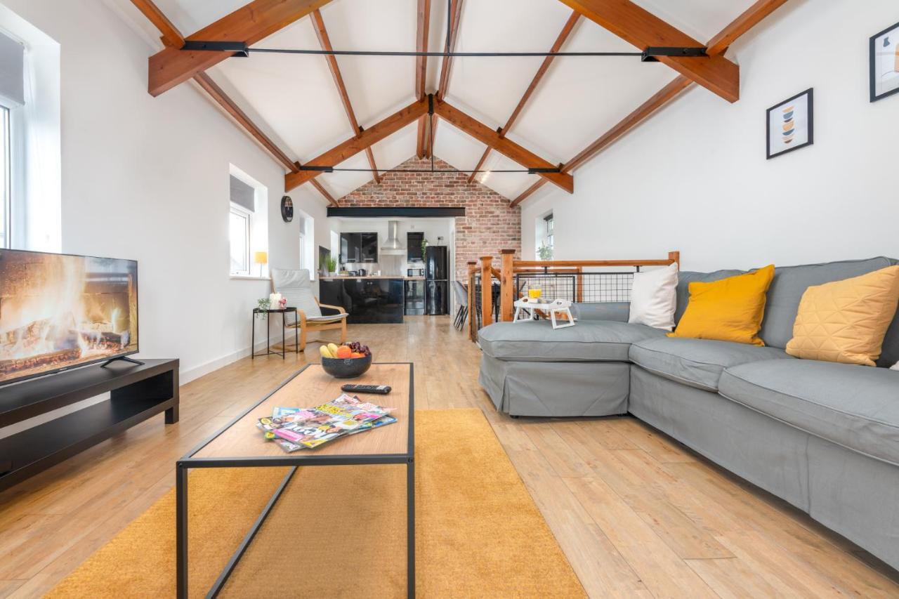 Stayright- 2 Bedroom House, Centrally Located & Close Walk To City Centre 卡迪夫 外观 照片