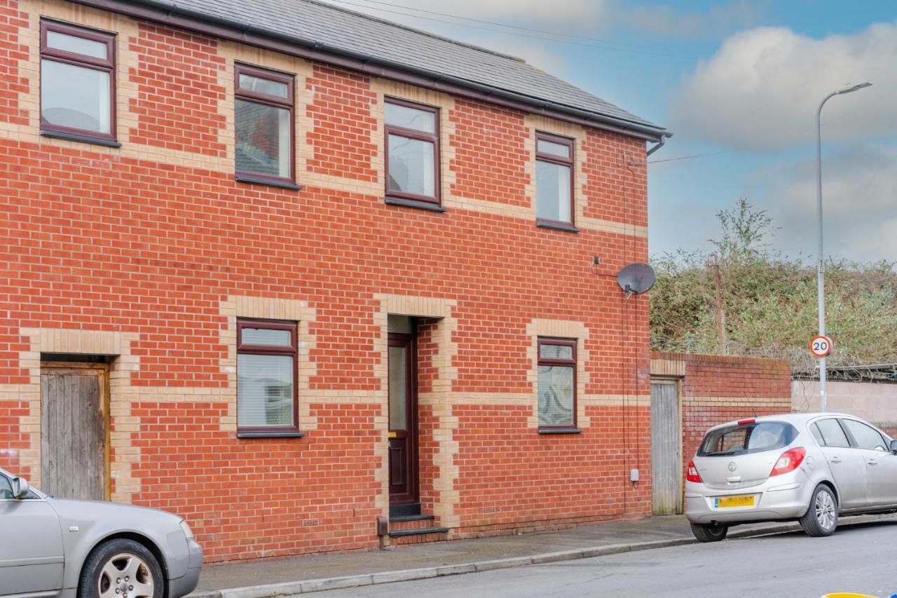 Stayright- 2 Bedroom House, Centrally Located & Close Walk To City Centre 卡迪夫 外观 照片